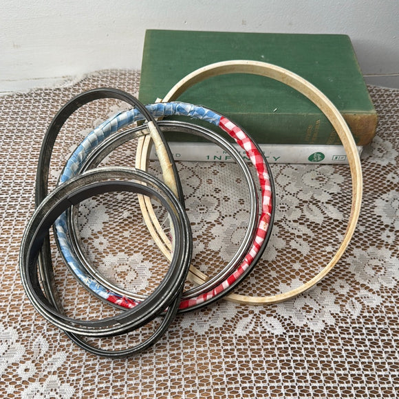 SET OF 6 VINTAGE EMBROIDERY HOOPS