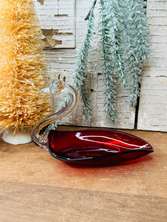 RED GLASS SWAN HANDBLOWN DISH - 2 AVAILABLE