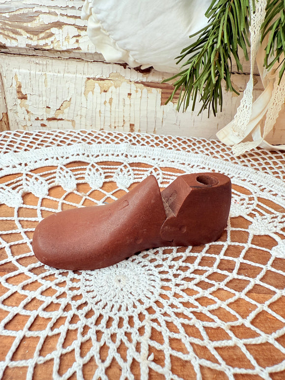 ANTIQUE WOODEN CHILDS SHOE FORM