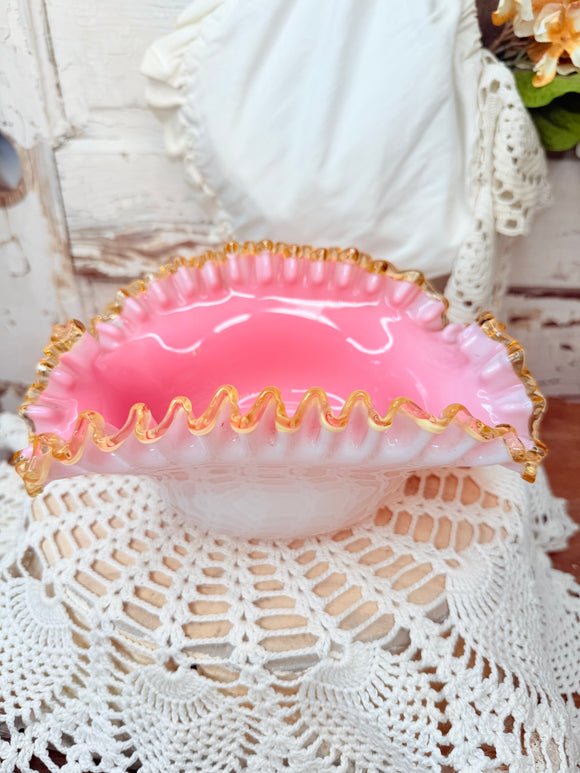 VINTAGE FENTON PINK GOLD CREST WEDDING BASKET