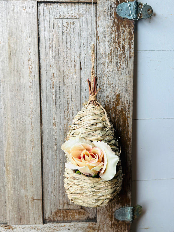 EGG SHAPED WICKER VINTAGE HANGING BASKET - 3 AVAILABLE