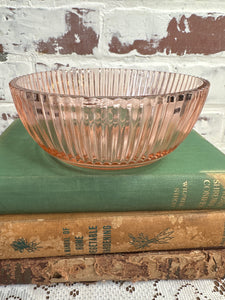 PINK DEPRESSION GLASS SCALLOPED LARGE BOWL