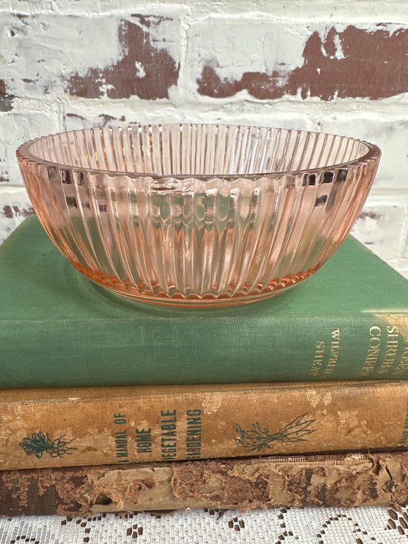 PINK DEPRESSION GLASS SCALLOPED LARGE BOWL