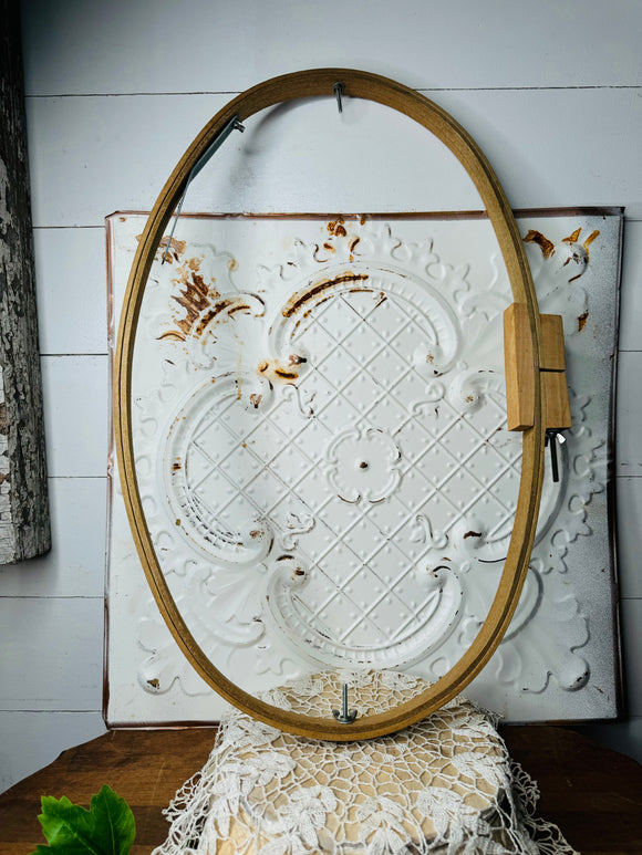 XXL OVAL VINTAGE EMBROIDERY HOOP