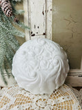 ORNATE DETAILED VINTAGE MILK GLASS FLORAL BOWL DISH