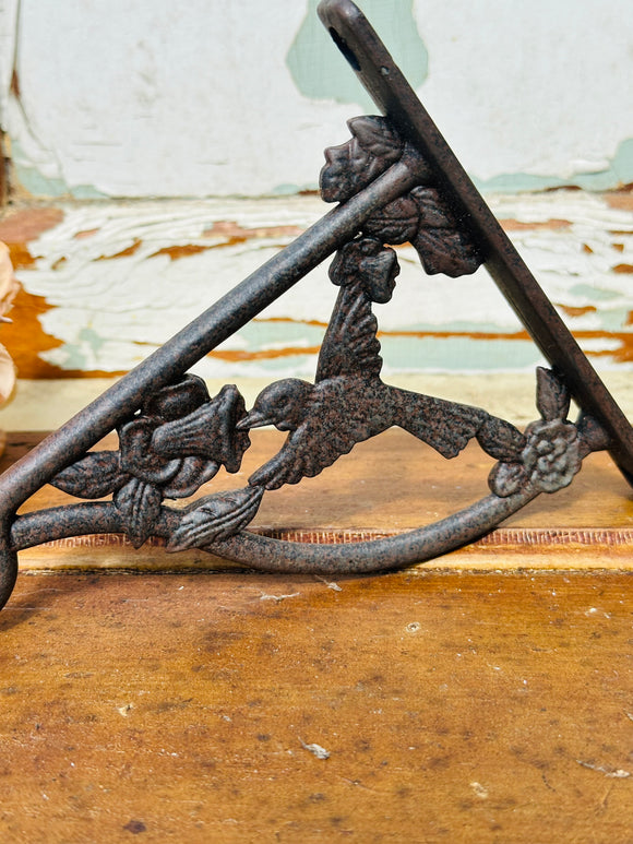 CAST IRON VINTAGE BIRD HOOK - 3 AVAILABLE