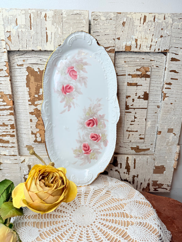 PORCELAIN GOLD EDGE ROSES PLATE