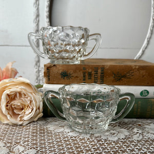 PAIR OF CUBIST VINTAGE GLASS CUPS DOUBLE HANDLED