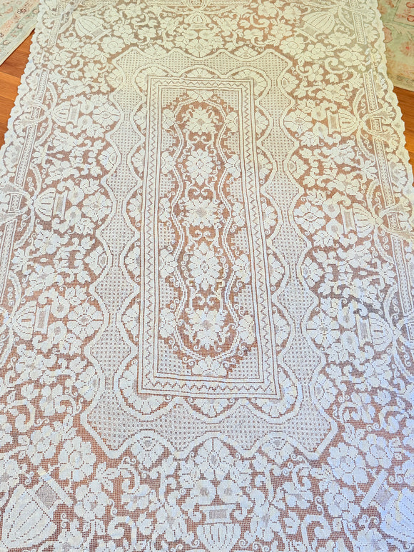 ANTIQUE LACE RARE 51x84 TABLECLOTH