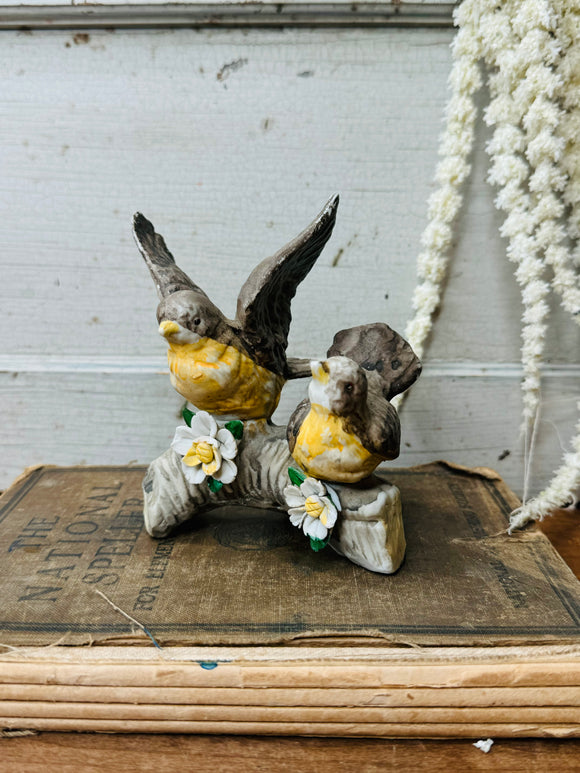 VINTAGE BIRD STATUETTE