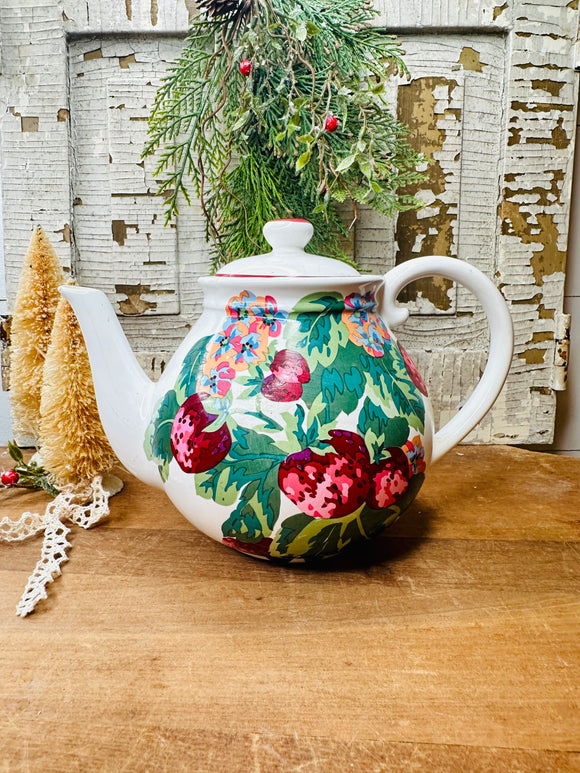 VIBRANT VINTAGE UNIQUE TEAPOT