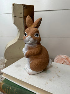 BUNNY STATUETTE