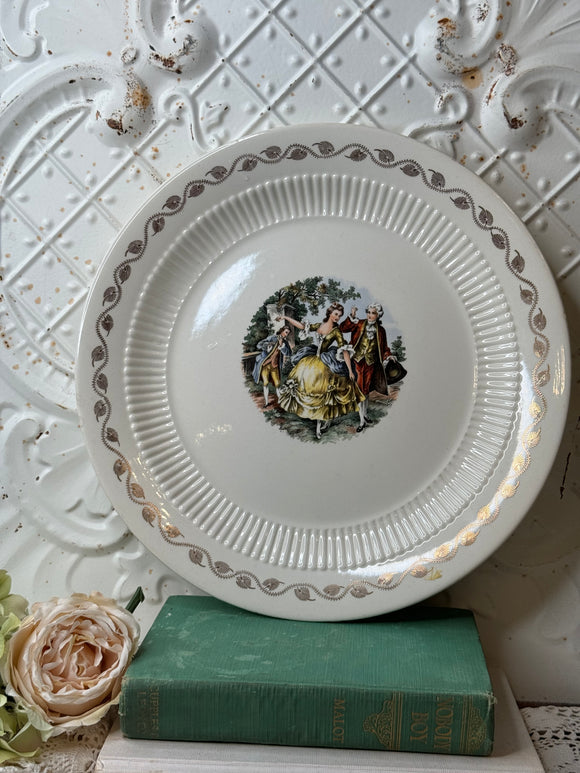 VINTAGE VICTORIAN LARGE ORNATE PLATE