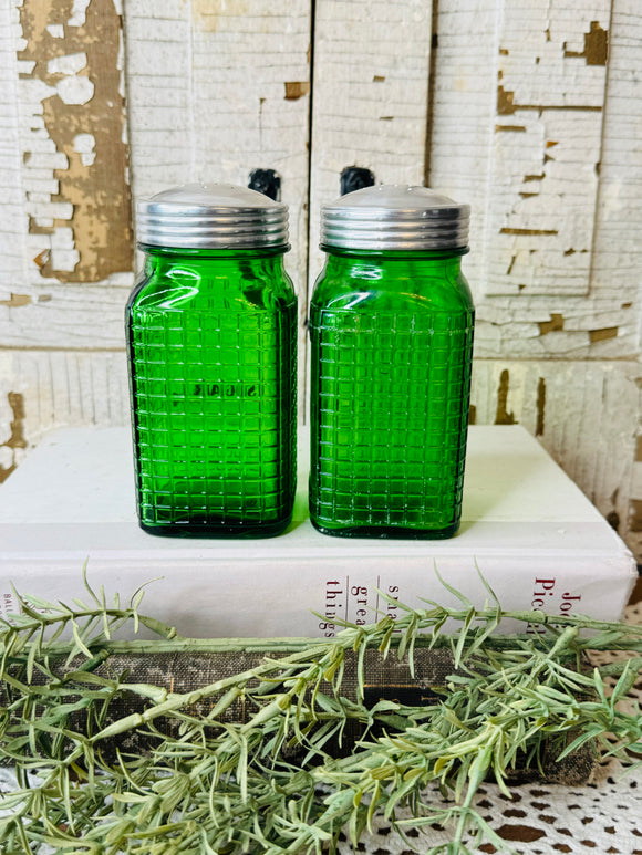 GREEN GLASS VINTAGE SALT AND PEPPER SHAKERS