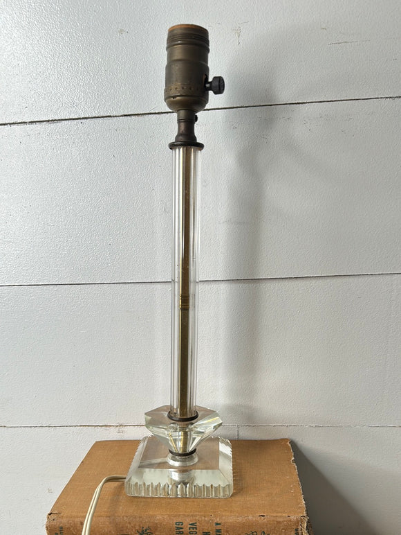 VINTAGE 1950S CLEAR GLASS LAMP