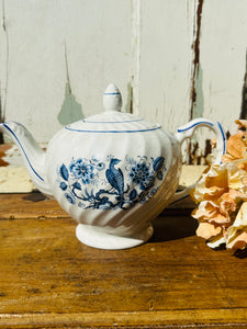 VINTAGE ENGLAND BLUE PEACOCK TEAPOT