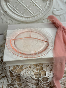 PINK DEPRESSION GLASS - DIVIDED DETAILED PLATE