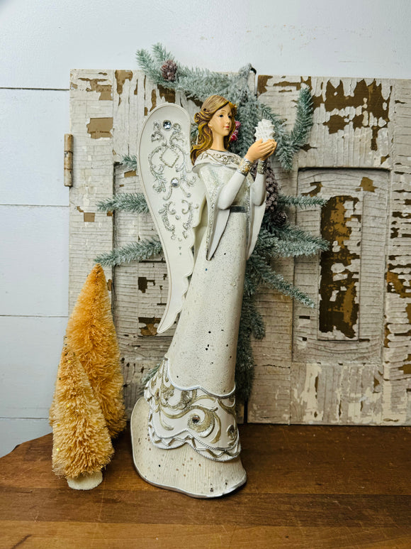 ORNATE VINTAGE LARGE ANGEL STATUETTE