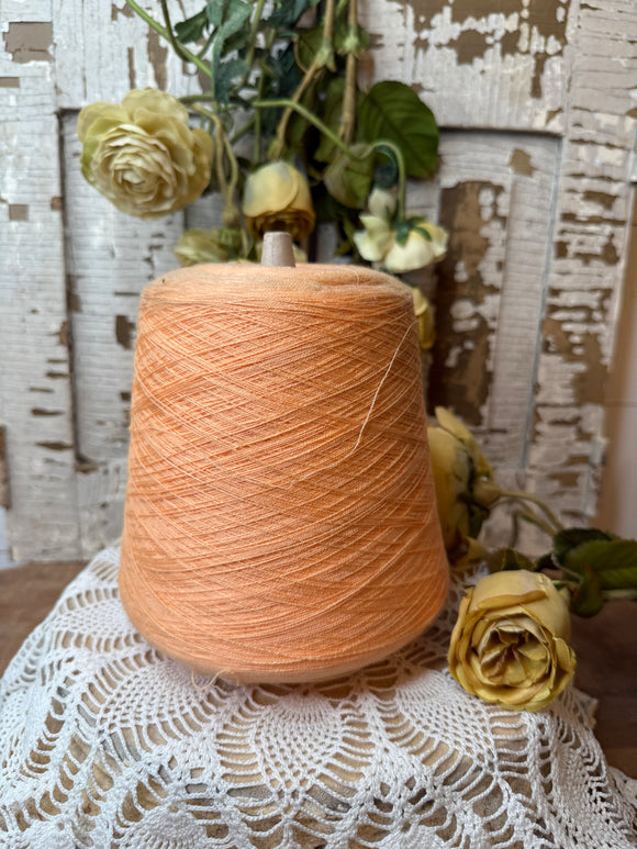 XL THREAD AND HOLDER DECOR