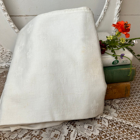 DAMASK (FOLDED) SQUARE TABLECLOTH