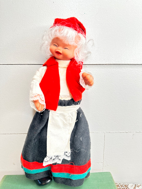 CHRISTMAS VINTAGE NORWEGIAN MRS CLAUSE DOLL