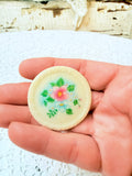 VINTAGE FLORAL ENAMEL BROOCH PIN