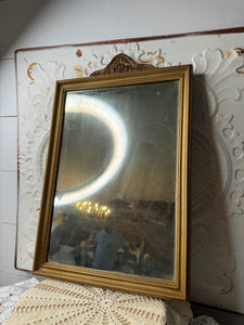 HOLLYWOOD REGENCY GOLDEN FRAMED VINTAGE MIRROR