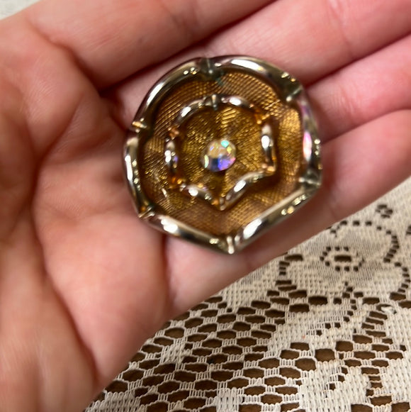 ANTIQUE BLING MESH BROOCH