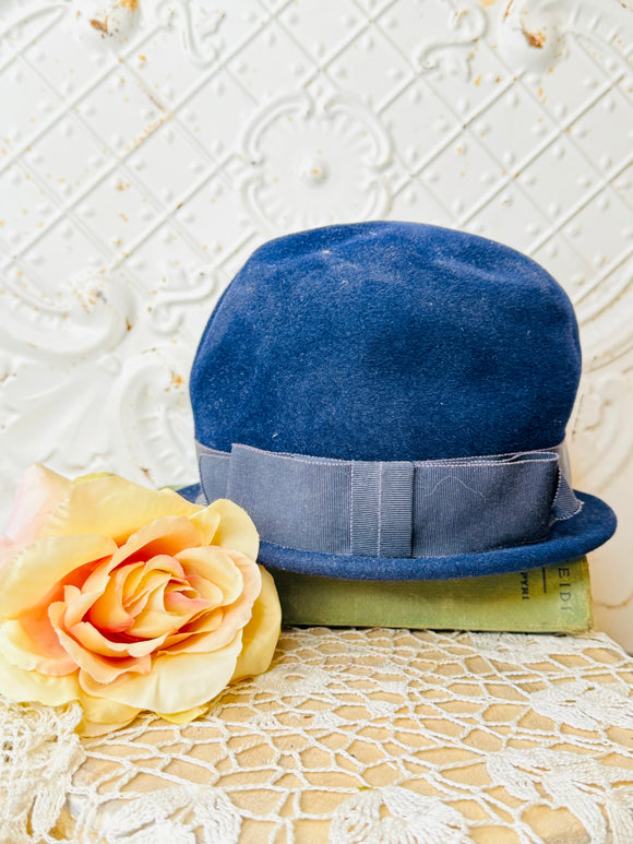 ANTIQUE BLUE TOP HAT