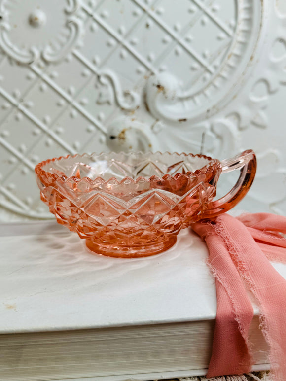 PINK VINTAGE GLASS ORNATE DETAILED TEACUP