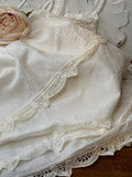 ORNATE DETAILED LACE TRIM TABLECLOTH