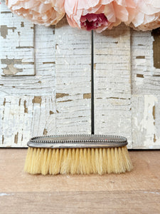 VINTAGE SILVER TOP BRUSH