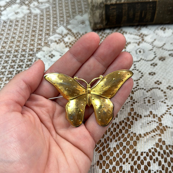 ANTIQUE BROOCH - GOLDEN BUTTERFLY