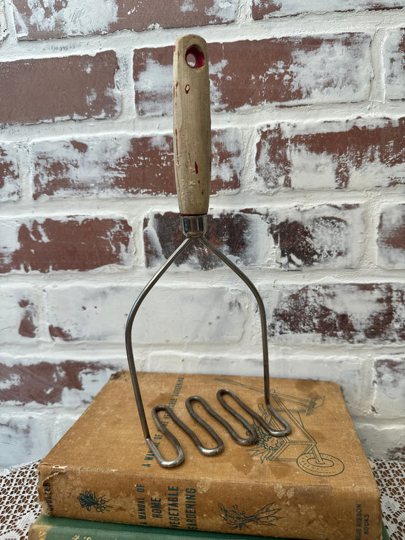 ANTIQUE MASHER