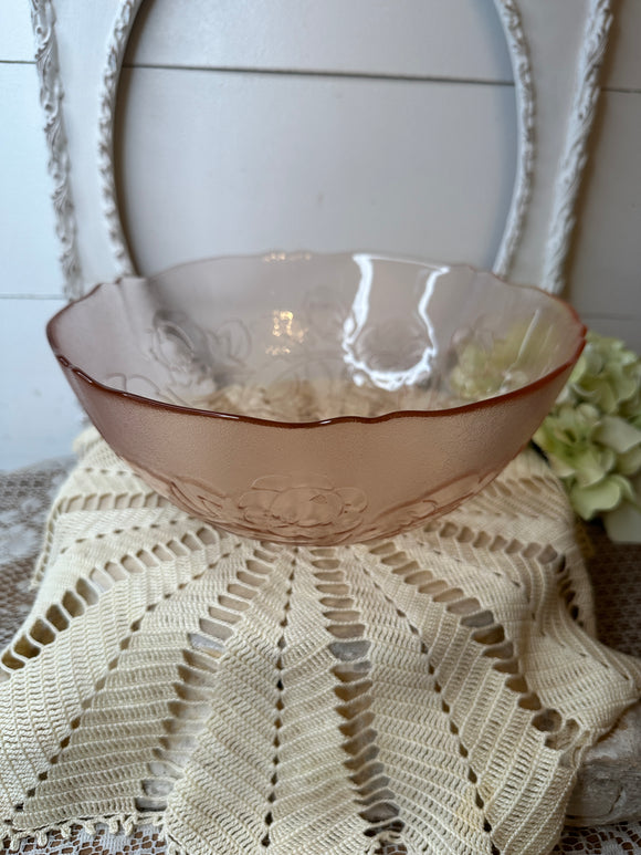 ARCOROC VINTAGE FRANCE LARGE PINK GLASS SERVING BOWL