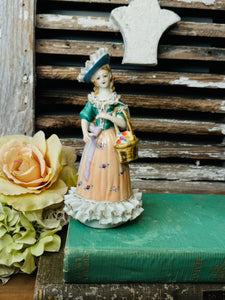 VICTORIAN LADY PORCELAIN JAPAN VINTAGE STATUETTE