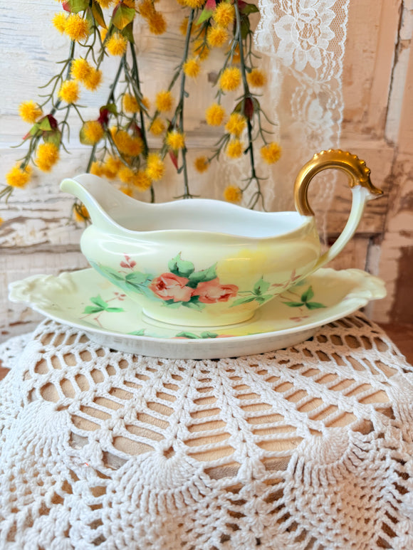 VINTAGE FRANCE FLORAL GRAVY BOAT AND PLATE