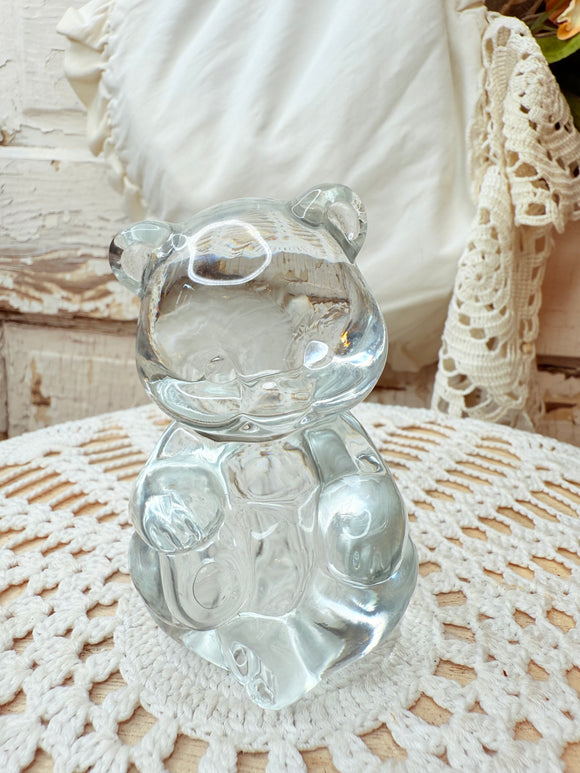 VINTAGE FENTON GLASS BEAR