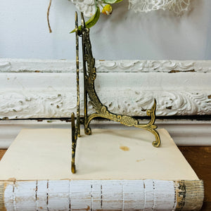 ORNATE BRASS VINTAGE DETAILED EASEL - 3 AVAILABLE