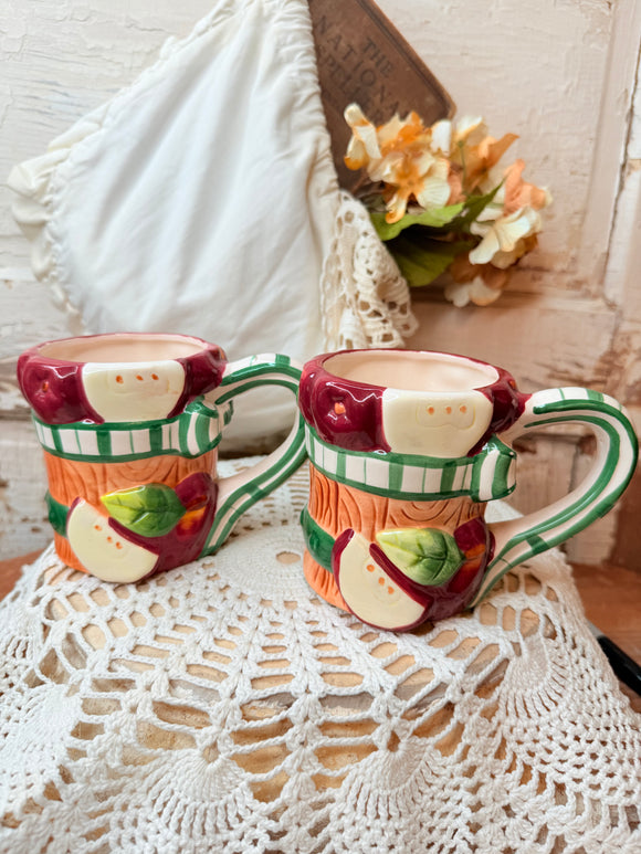 SET OF VINTAGE APPLE BARREL MUGS