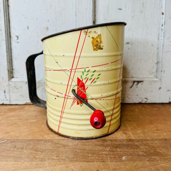RED ACCENT VINTAGE SIFTER