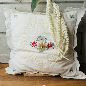 VINTAGE LACE EMBROIDERED THROW PILLOW