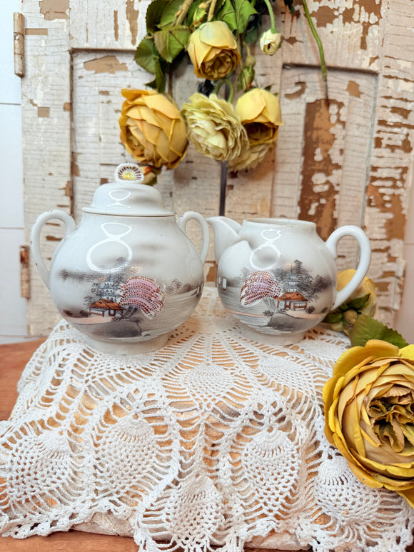 VINTAGE JAPANESE SET OF CREAMER AND SUGAR
