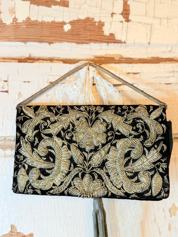 VINTAGE MID CENTURY BLACK WITH SILVER THREAD CLUTCH