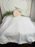 XL OVAL LINEN AND LACE ANTIQUE TABLE CLOTH