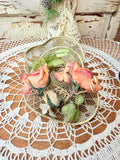 STUNNING VINTAGE ROSE ORNATE WIRE BASKET