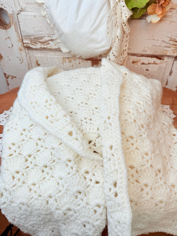 VINTAGE CROCHET VEST