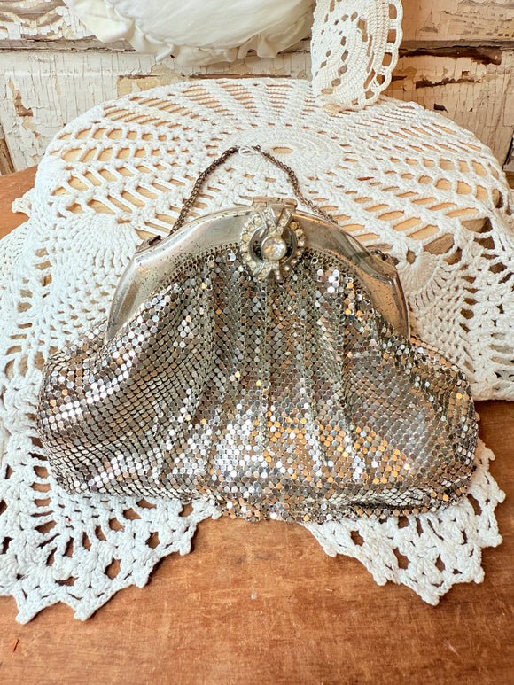 VINTAGE 1950S SILVERY EVENING BAG WITH JEWELED CLOSURE