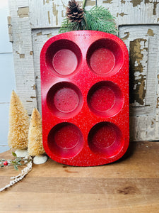 RED ENAMEL CUPCAKE MUFFIN TIN VINTAGE