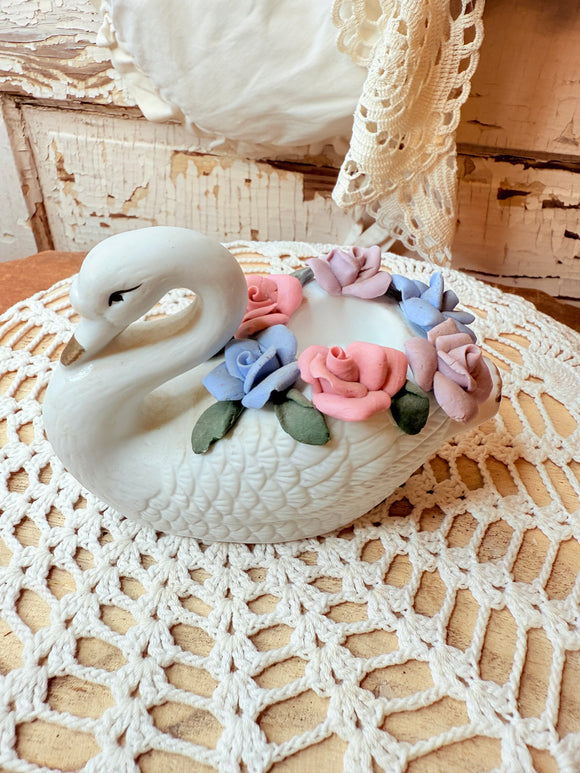 PORCELAIN SWAN FIGURINE